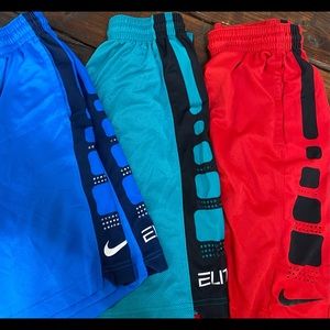 Nike shorts size Medium Men’s all in great condition